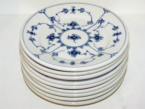 Blue Fluted Plain Hotel porcelain
Small side plate 15 cm. #331