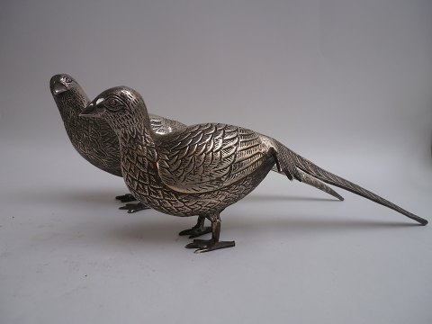 1 pair of hunting birds in metal, Denmark approx. 1920.