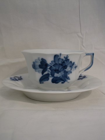 Blue Flower Angular
Great Coffee Cup
Royal Copenhagen