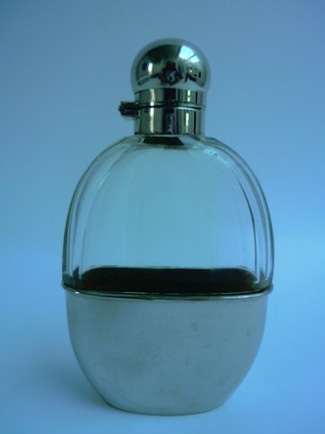 Flask with stain crew and faceted glass, England approx. 1880.