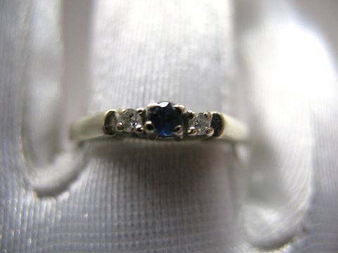 Safir ring