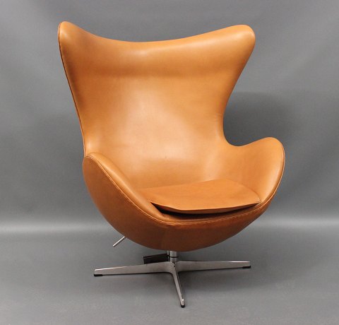 Ægget - Arne Jacobsen - Fritz Hansen
