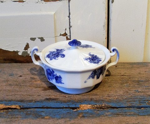 Royal Copenhagen Blue Flower sugar bowl no. 8536