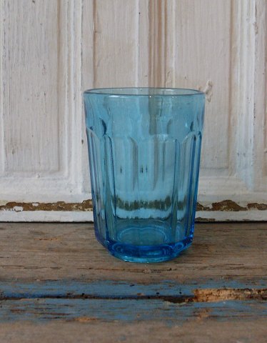 Søblåt vandglas fra Fyens Glasværk 10cm.
