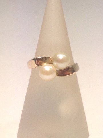 14k guldring m. kulturperle. Str. 53