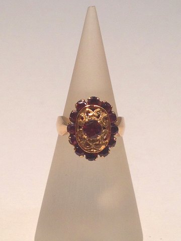 14k guldring m. granater. Str. 49