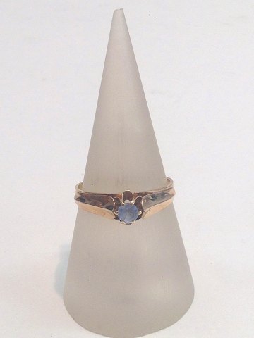 14k guldring m. aquamarin. Str. 59½
