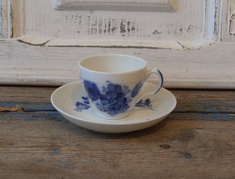Royal Copenhagen Blue Flower cup no. 8040