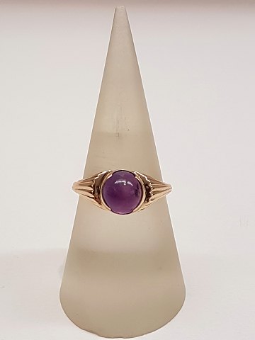 14k guldring m. ametyst. Str. 58