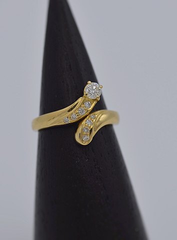 18k guldring m. brillanter. Str. 54,5