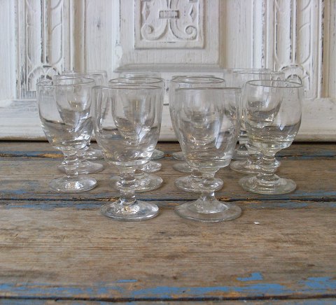 1800tals tøndeglas 10-11cm.