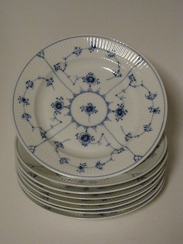 Blue Fluted Plain
Plate
Royal Copenhagen.