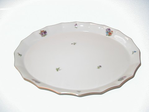 "Stroblomst" Spreaded Flowers. Large tray for sugar bowl and creamer. Sold