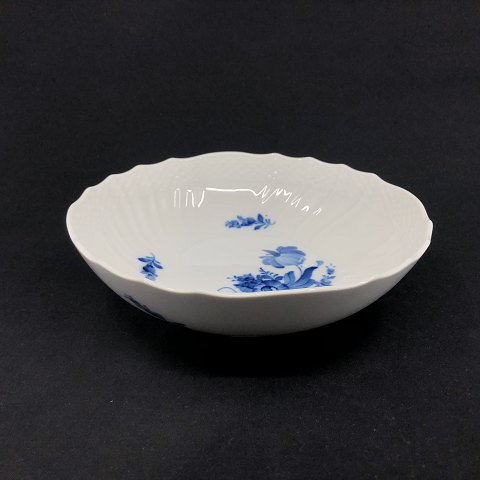 Blue Flower Curved serving bowl
