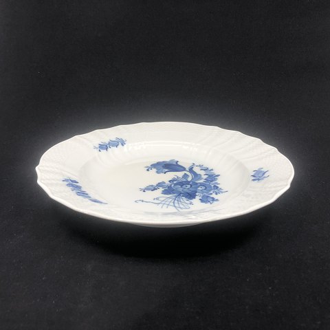 Blue Flower Curved dinner plate
