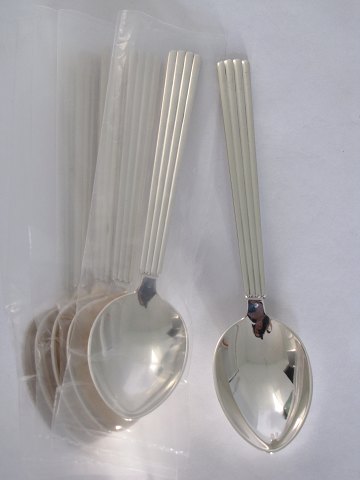 item no: 386879