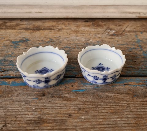 Royal Copenhagen Blue Fluted fluted salt bowl No. 199