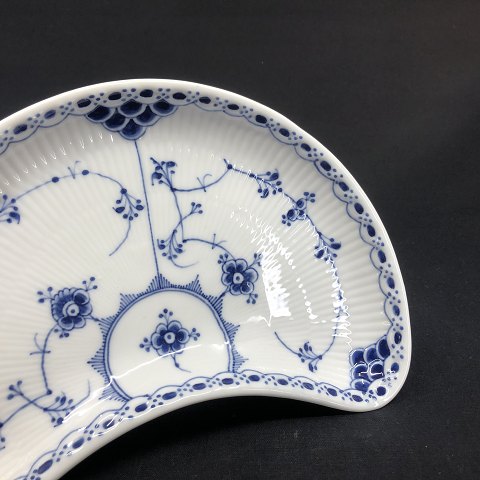 Blue Fluted Half Lace moon shaped dish

