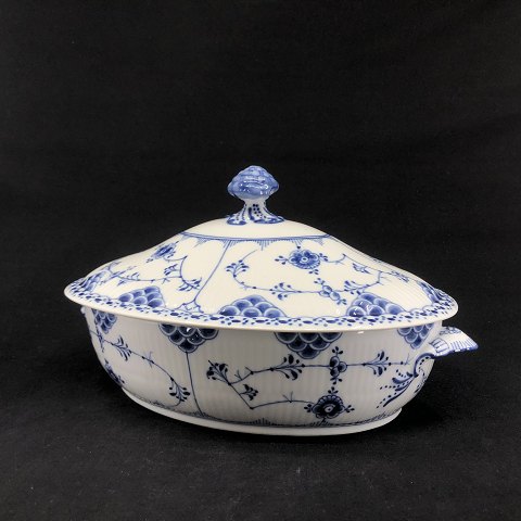 Blue Fluted Half Lace lidded dish, 1/622

