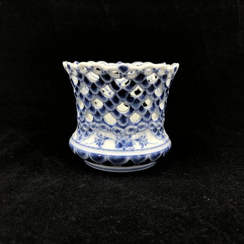 Blue Fluted Full Lace cup from 1898-1923
