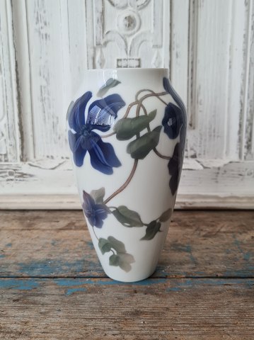 B&G Artnouveau vase decorated with blue clematis no. 6523/45 - 16.5 cm.