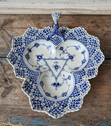 Royal Copenhagen Blue Fluted full lace three-piece dish with double lace.