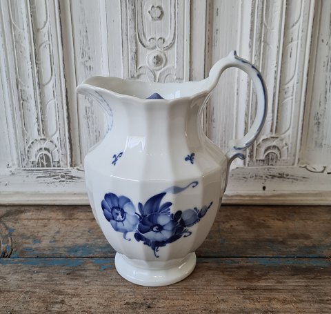 Royal Copenhagen Blue Flower - large chocolate jug with lid no. 8606