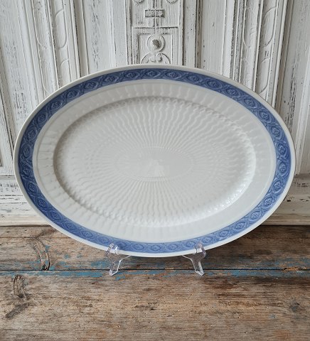 Royal Copenhagen Blue Fan dish no. 11509 - 41.5 cm.