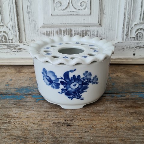 Royal Copenhagen Blue Flower tea heater No. 9787