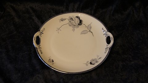 Dish With Hank #Sortrose Kpm
Copenhagen Porcelain Painting
Deck # 83/96
Measures 26 cm approx