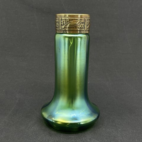 Jugend vase i grønt glas