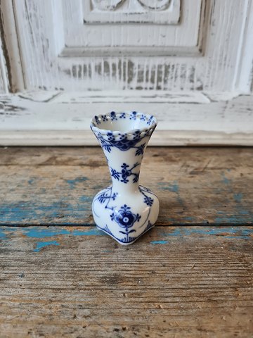 Royal Copenhagen Blue Fluted full lace vase no. 1161