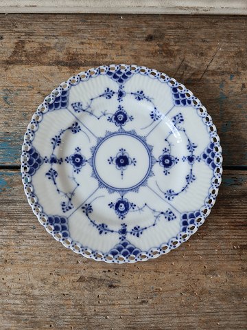 Royal Copenhagen Blue Fluted full lace cake plate 
No. 1088, 1898 - 1923