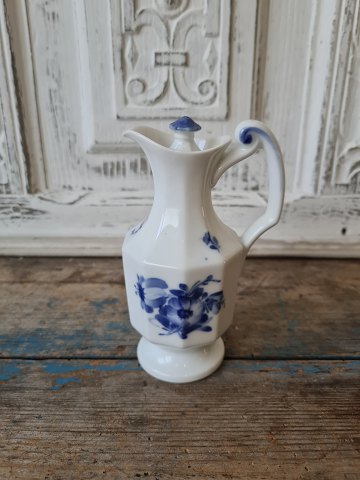 Royal Copenhagen Blue Flower vinegar jug no. 8583