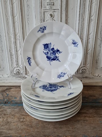 Royal Copenhagen Blue Flower lunch plate no. 8550