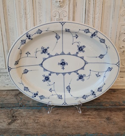 Royal Copenhagen Blue fluted large dish no. 102 - 47 cm Produced between 
1894-1900
