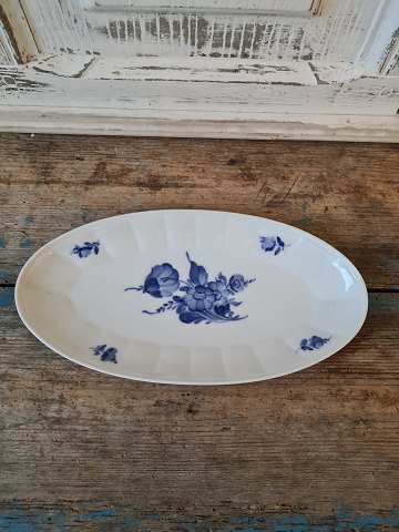 Royal Copenhagen Blue Flower dish no. 8589