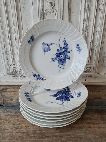 Royal Copenhagen Blue Flower lunch plate no. 1623 - 22 cm.