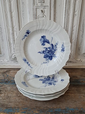 Royal Copenhagen Blue Flower dinner plate no. 1621 - 25,5 cm.