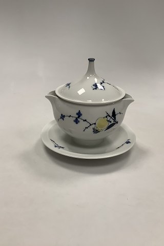 Royal Copenhagen Rimmon Gravy Boat with lid No 14802