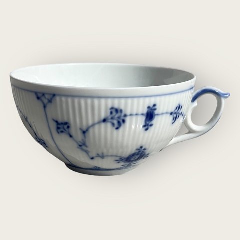 Royal Copenhagen
Blue fluted
Plain
Teacup
#1/ 315
*DKK 100