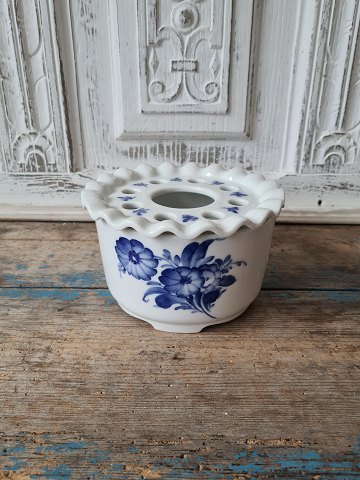 Royal Copenhagen Blue Flower teapot heater no. 9787