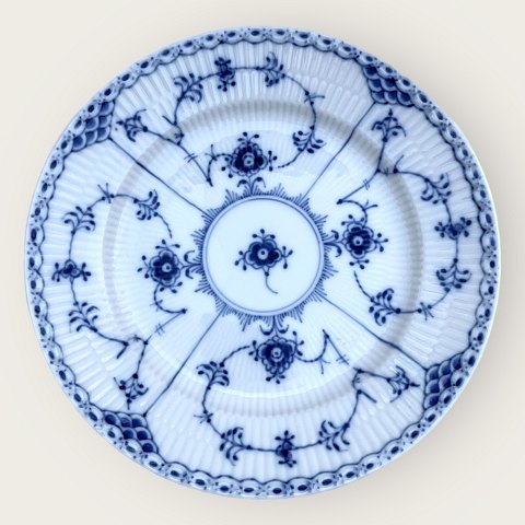 Royal Copenhagen
Blue fluted
Half Lace
Plate
#1/ 573
*DKK 200