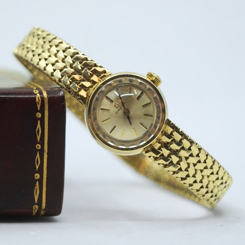 Armband - und Taschenuhren