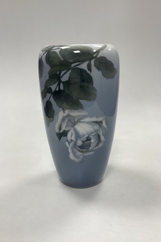 Royal Copenhagen Vase - White Rose No. 1092/1049