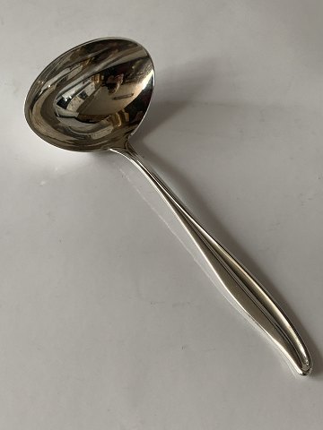 Columbine Gravy Spoon Silver Spot
Length 18 cm