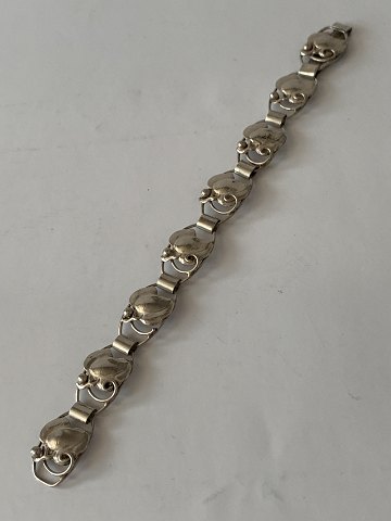Sølvarmbånd med flot design i sølv, stemplet 830s CL