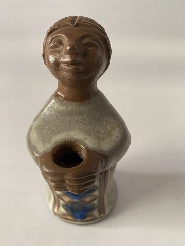 Michael Andersen. Candlestick in glazed ceramic. The 1950s.
Height: 10 cm.