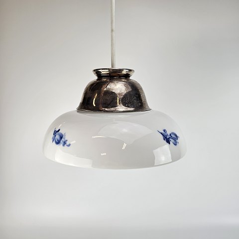 Loftlampe af porcelæn
Blå Blomst
21 cm