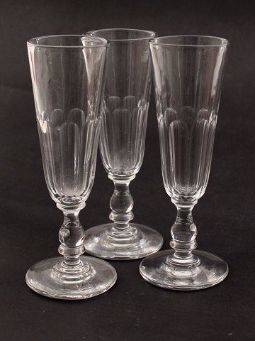 item no: 599200